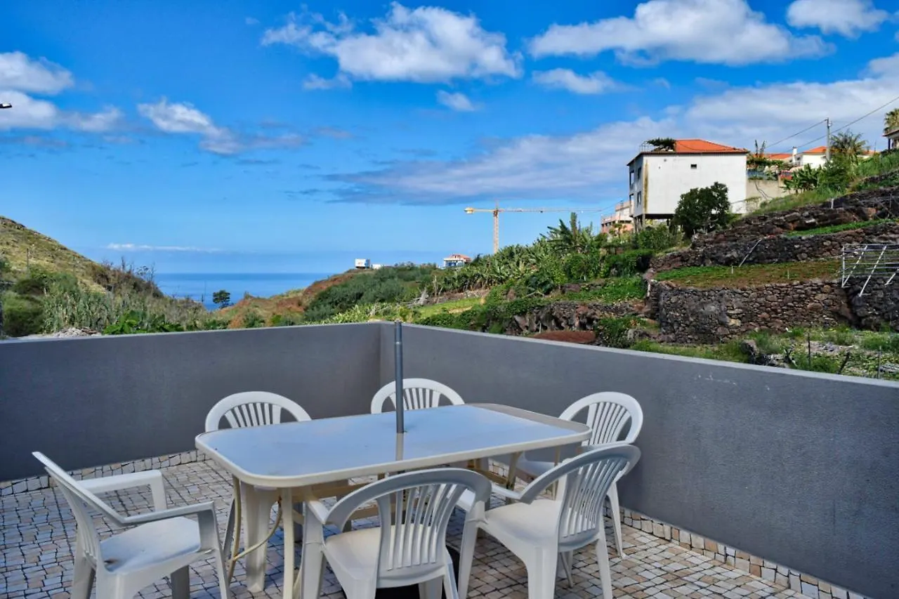 Apartamento Casa Calhau Da Lapa, A Home In Madeira Campanário